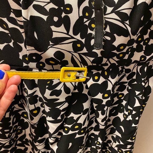 Knee length Jessica Simpson’s dress - Picture 1 of 4